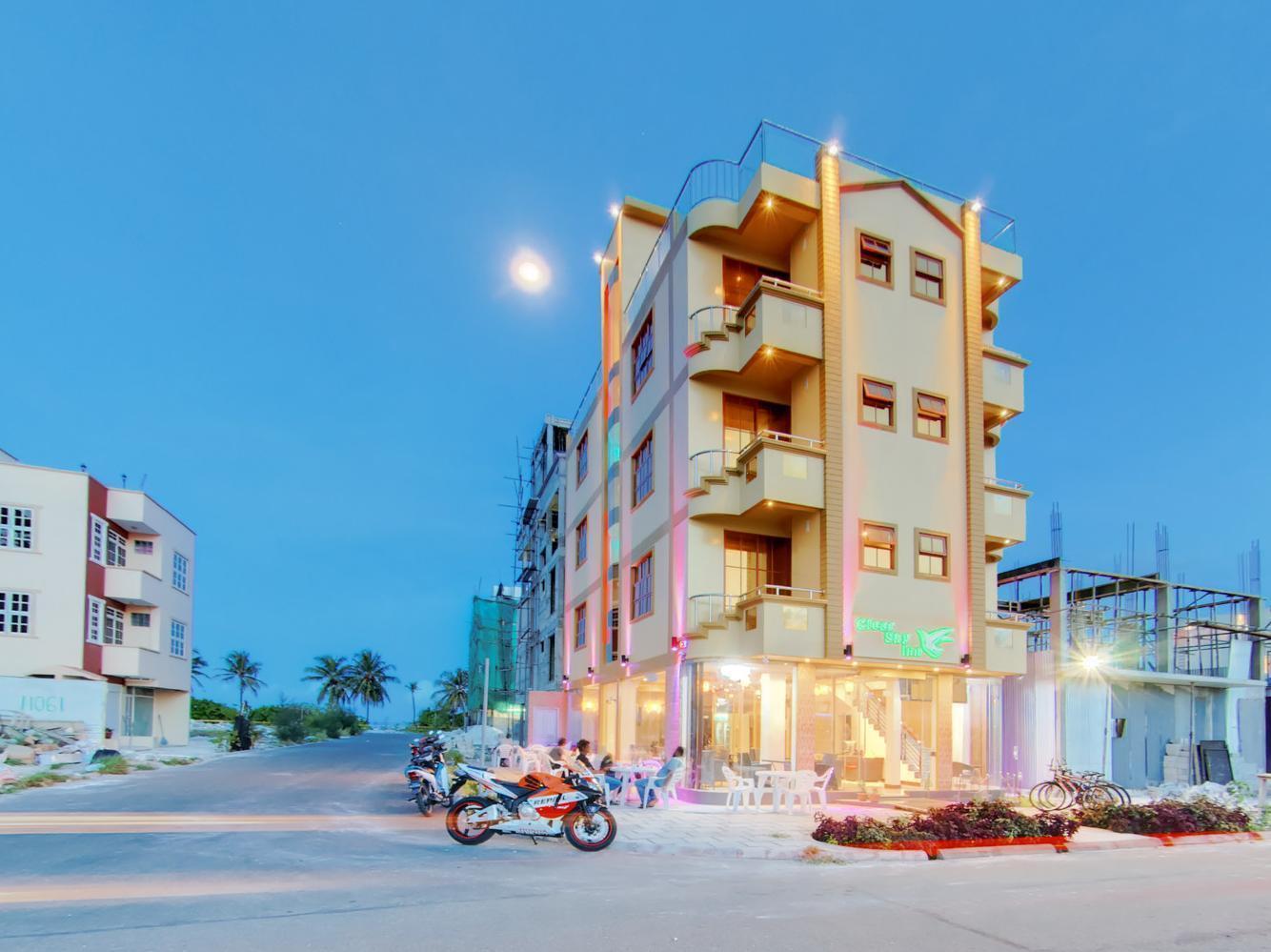 Clear Sky inn Hulhumale Exteriör bild